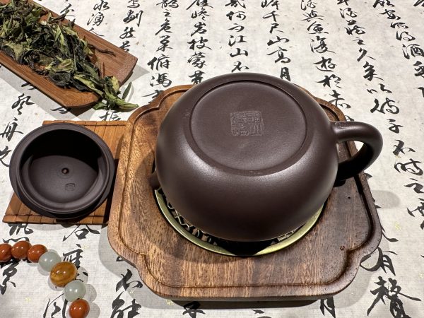 Clay Teapot 0307 - Image 3