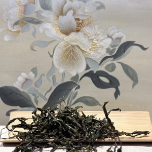 Ancient (1200+years) Hybrid Single Tree Raw Puerh 盛唐古木-单株茶-生普洱