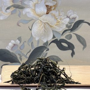 Ancient (2700+years) Wild Single Tree Raw Puerh 春秋遗木-单株茶-生普洱